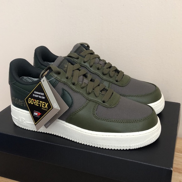 NIKE AIR FORCE 1 GTX SNEAKERS - Picture 3 of 9